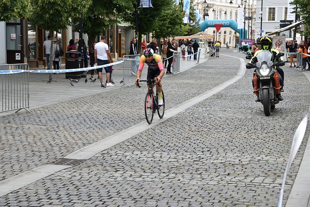 文化是一部 文化是一部